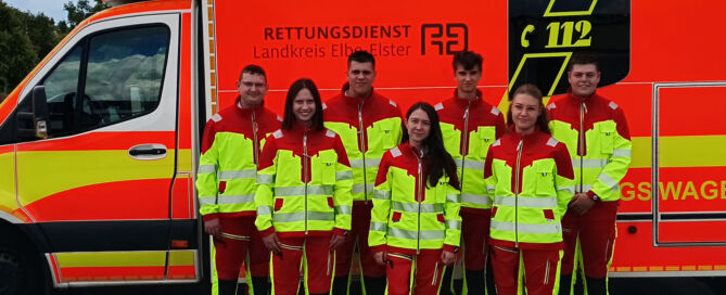 Sieben neue Gesichter im Rettungsdienst
